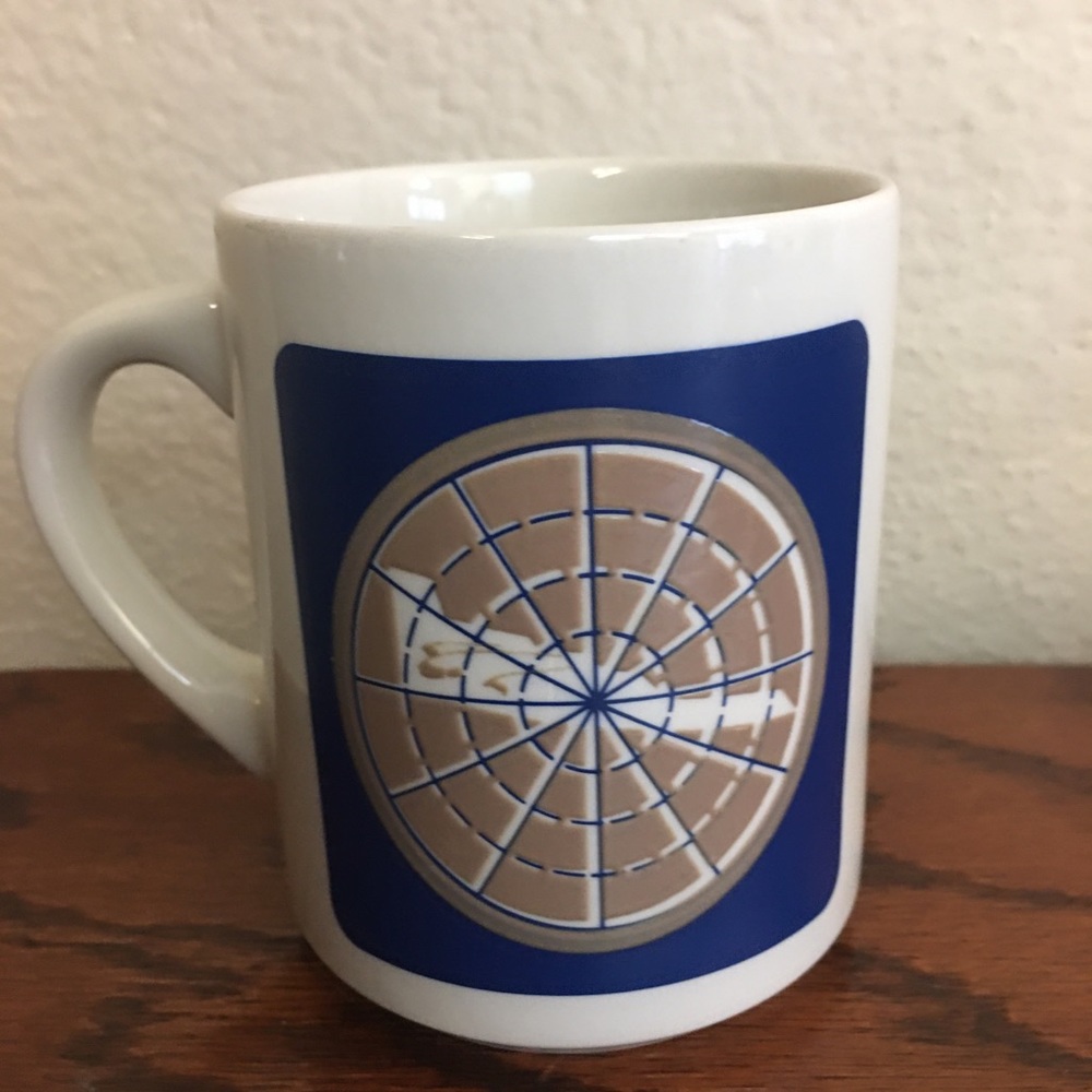 5/$10❤️❤️❤️Vintage B2 Bomber Northrop Coffee Mug